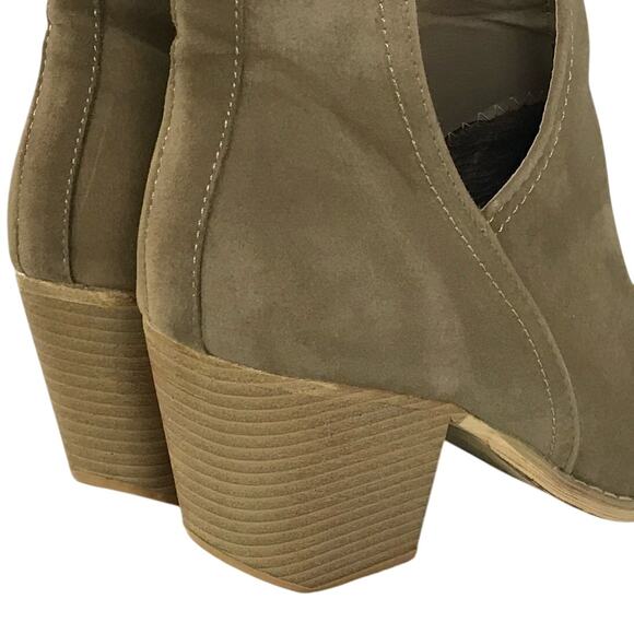 Miim V Cut Tan Block Heel Faux Suede Western Point Toe Ankle Boot Women 9 - Picture 7 of 11